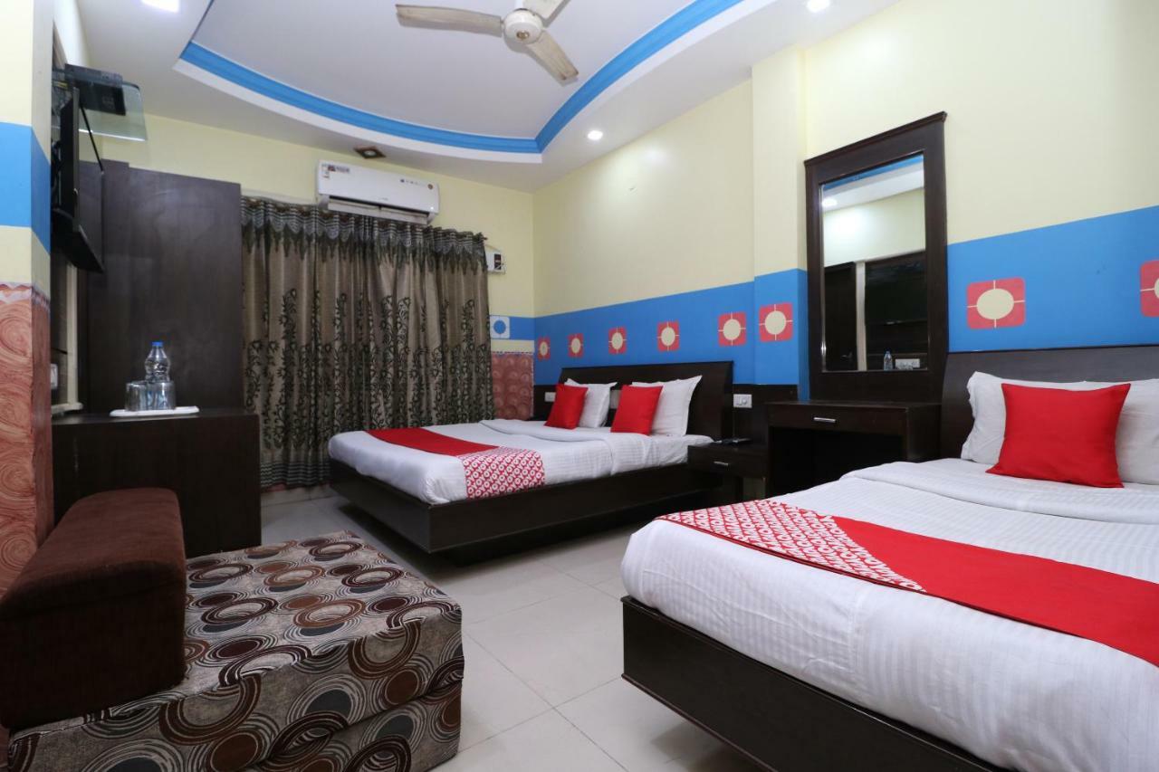 Oyo 30100 Lucky Guest House Amritsar Exterior photo